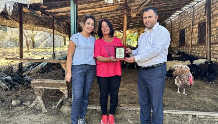 Küçük bir destekle başladı, 2 bin koyun yetiştirdi