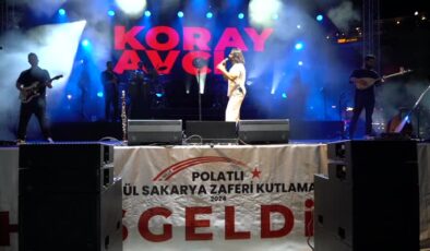 Şarkıcı Koray Avcı Polatlı’da coşkulu bir konser verdi
