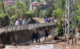 Trabzon Sürmene’deki heyelanda kaybolan kişiyi arama çalışmaları sürüyor