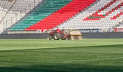 Diyarbakır Stadyumu’nda Kum Takviyesi: Pendikspor maçına yetişecek