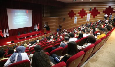 Diyarbakır’da göreve başlayan 152 hekime uyum eğitimi düzenlendi