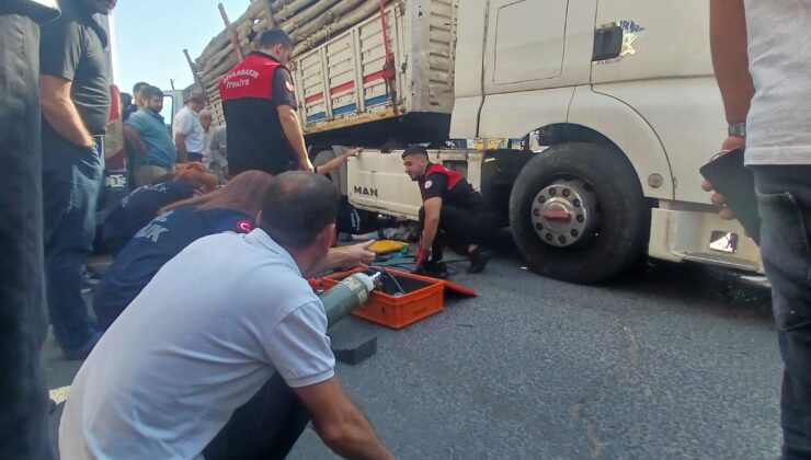 Diyarbakır’da Feci Kaza: Yaşlı Adam Kamyonun Altında Can Verdi