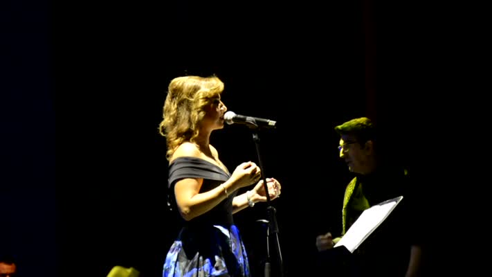 Zeki Müren şarkılarıyla masal tadında büyüleyici konser