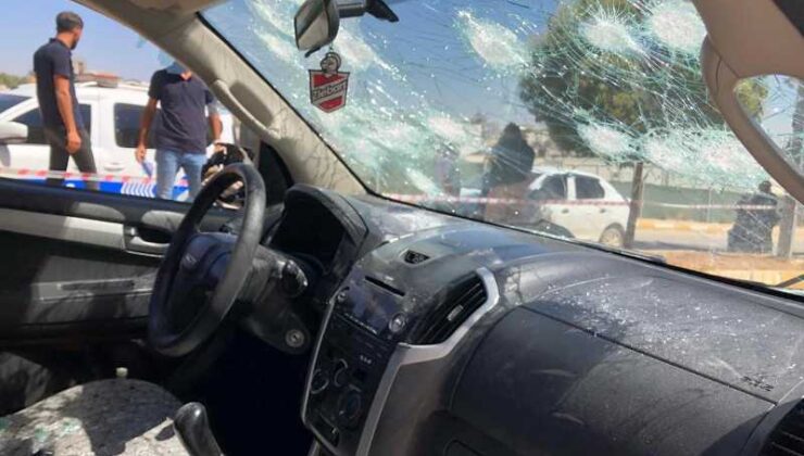 Çıkan kavgada araca sopalarla zarar verildi, şüpheliler aranıyor
