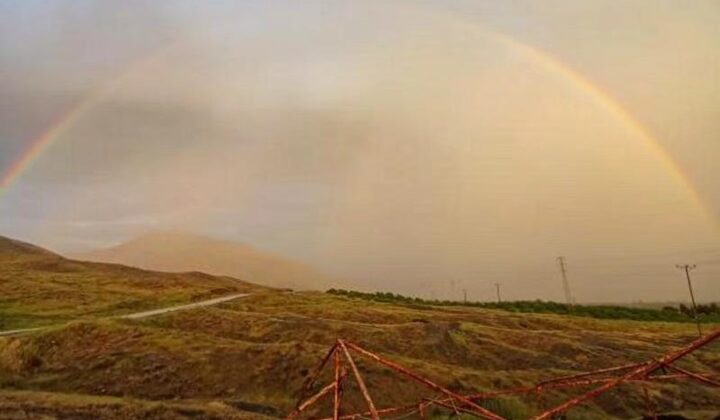 Elazığ’da gökkuşağı mest etti