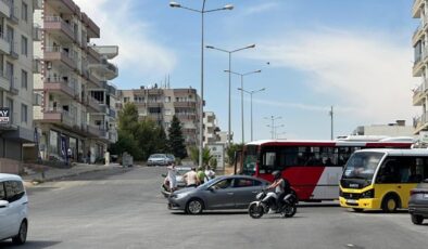 Mardin’de halk otobüsü ile otomobil çarpıştı