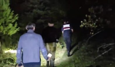 Ormanda kaybolan 2 kişi 18 saat sonra kurtarıldı