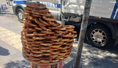 Diyarbakır’da fırından alınan simite rağbet arttı