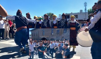 Rize horonu ve Diyarbakır halayı buluştu