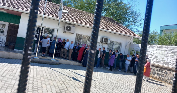 Diyarbakır’da TMO kuyrukları