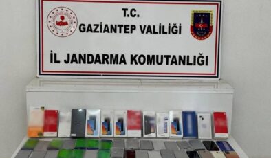 1 milyon TL değerinde kaçak telefon ele geçirildi