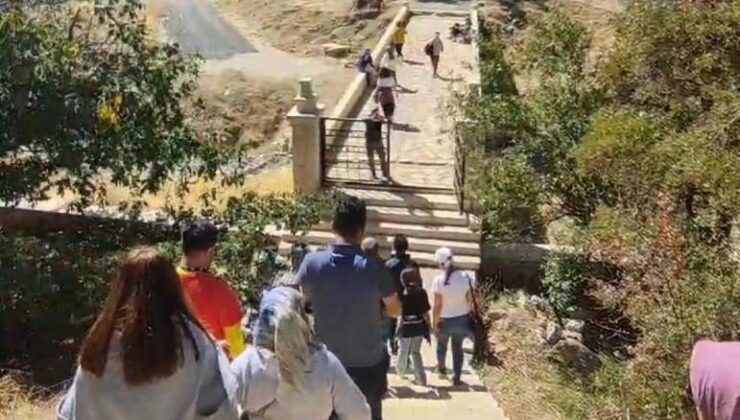 120 doğasever Şemdinli’nin tarihi mekanlarını gezdi