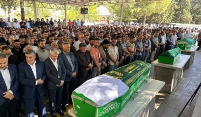 Gaziantep’te 6 tabut yan yana dizildi, göz yaşları sel oldu