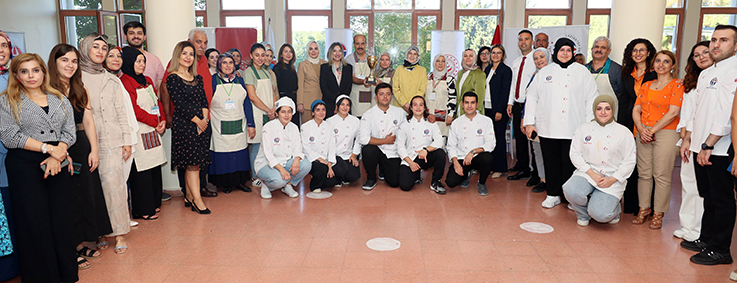 Gastronomi kentinde koruyucu aileler arası yemek yarışması yapıldı