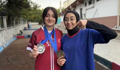 “Hobi olsun” diye başladığı boccede madalya ve kupalara sahip oldu