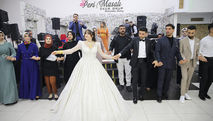 Moldovalı Anastasia, yöresel düğünle Siirtli gençle hayatını birleştirdi