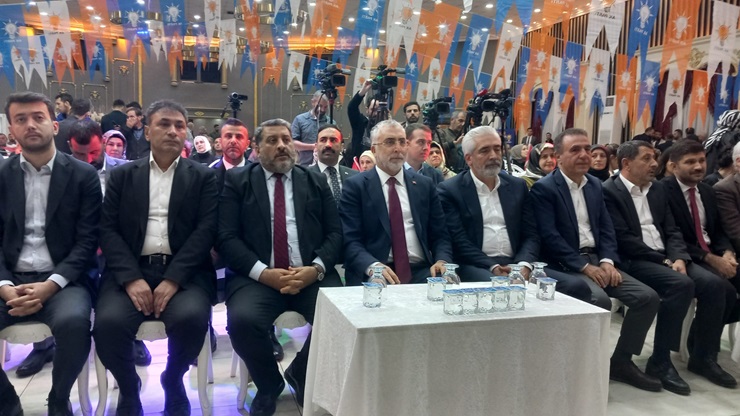 Ak parti Yenişehir teşkilatında kongre heyecanı başladı