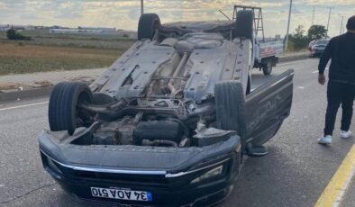 Bismil’de feci kaza: 2 otomobil çarpıştı, 3 kişi yaralandı