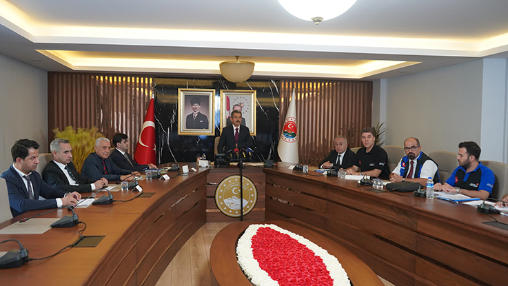 Vali Ekici: İlimizde küçük de olsa bir fay hattı var