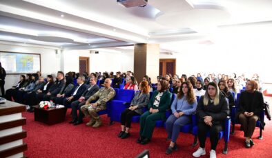 “En İyi Narkotik Polisi Anne” Semineri