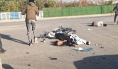 Şanlıurfa Ceylanpınar’da motosiklet otomobile çarptı: 1 ölü, 1 ağır yaralı