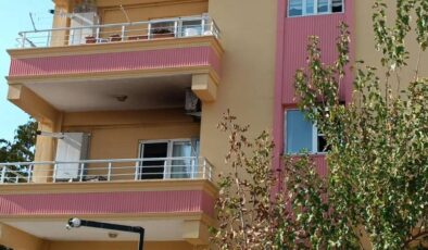 Adıyaman’da ev yangınında bir kişi dumandan etkilendi