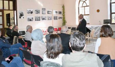 “Çayönü Tepesi: 60 Yıl 60 An” fotoğraf sergisi ve söyleşi Çanakkale’de gerçekleşti