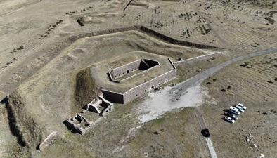 Din görevlileri ecdadın vatan savunması yaptığı tarihi tabyayı temizledi