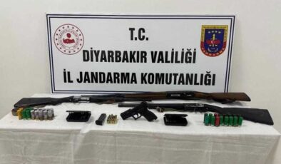 Diyarbakır’da iki kişiyi öldüren zanlı tutuklandı