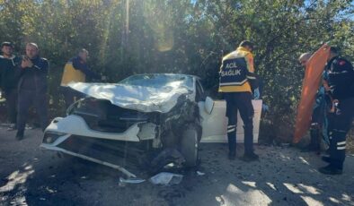Elazığ’da otomobil ile öğrenci servisi çarpıştı: 4 yaralı