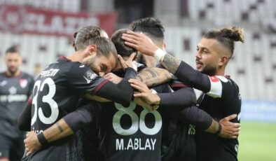 Elazığspor’da 4 futbolcu ilk kez golle tanıştı