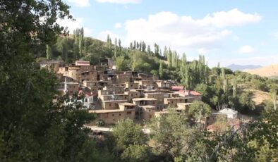 Bitlis’in taş evleri fotoğraf tutkunlarının ilgisini çekti