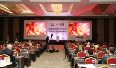 Gaziantep’te canlı yayında böbrek nakli gerçekleştirildi