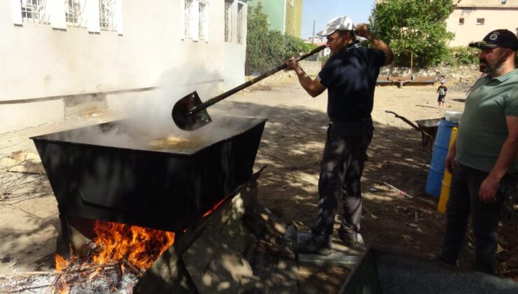 Gercüş’te bulgur kaynatma geleneği dev kazanlarda sürüyor