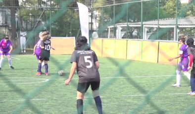 Görme engelli kadın futbolcu, Türkiye şampiyonluğunun ardından uluslararası başarı hedefliyor