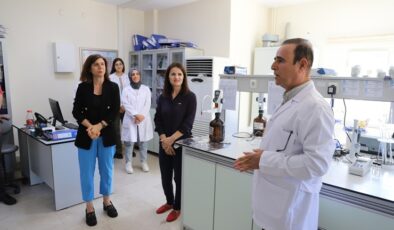 Serra Bucak, İçmesuyu Arıtma Tesisinde incelemelerde bulundu