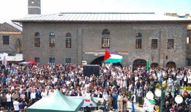 Diyarbakır’da İsrail’in Gazze’ye saldırıları protesto edildi