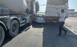 Kahramanmaraş’ta otomobil kamyon ve iş makinası arasında sıkıştı