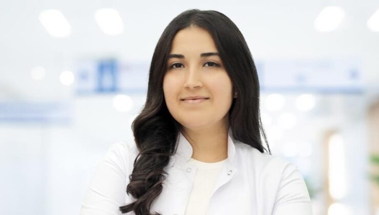 Kekemelik strese bağlı artabilir, ancak doğrudan sebep değil