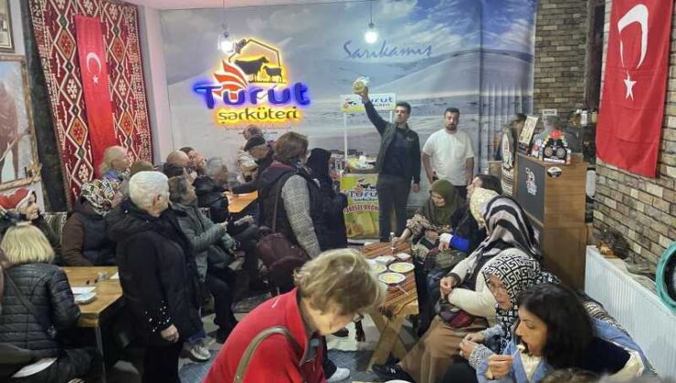 Kış sezonunun başlaması ile turistler Sarıkamış’a gelmeye başladı