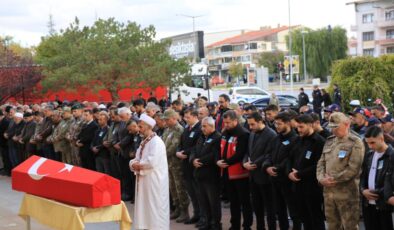 Kore Gazisi Ezelhan Yıldız, Erzincan’da son yolculuğuna uğurlandı