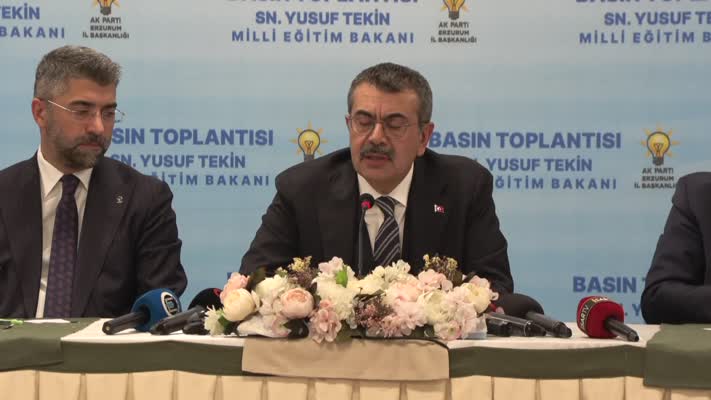 Milli Eğitim Bakanı Tekin, gazetecilerle buluştu