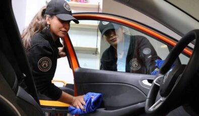 Oto yıkama istasyonu açan kadınlar temizlik sektöründe işlerini büyütecek