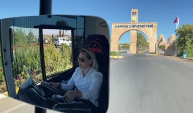 Şanlıurfa’nın ilk kadın otobüs şoförü direksiyon başında
