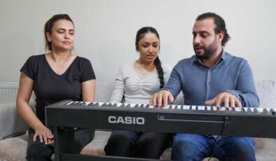 Şiddet mağduru Mutlu Kaya’nın 9 yıl sonra söylediği şarkı milyonlarca kez dinlendi