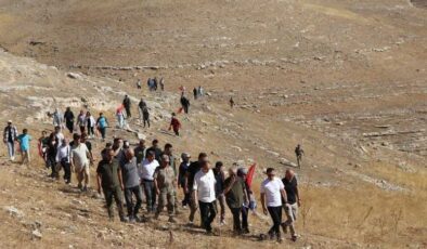 Siirt’te Akabe Yolu’nda doğa yürüyüşü yapıldı