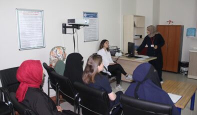 Siirt’te anne adayları gebe okulu ile doğuma hazırlanıyor