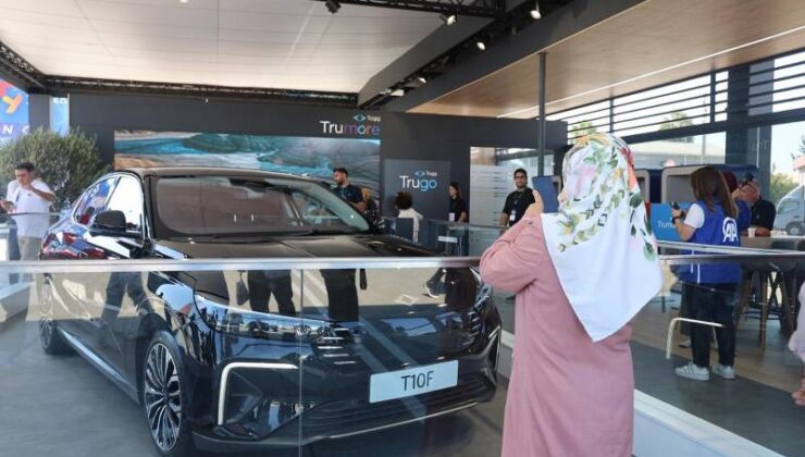 TOGG’un sedan modeli T10F ilk kez Adana’da görücüye çıktı