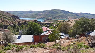 Tunceli Müzesi ekipleri, kültürel varlıkların tespit ve tescili için sahada
