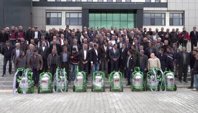 Üreticilere 300 süt sağım makinesi dağıtıldı